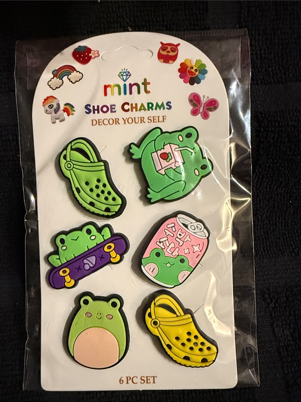 Mint Green & Yellow Frog Shoe Charms - 6 Pc Set